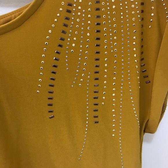 Beautiful mustard blouse from Joseph Ribkoff- never worn - Picture 3 of 5
